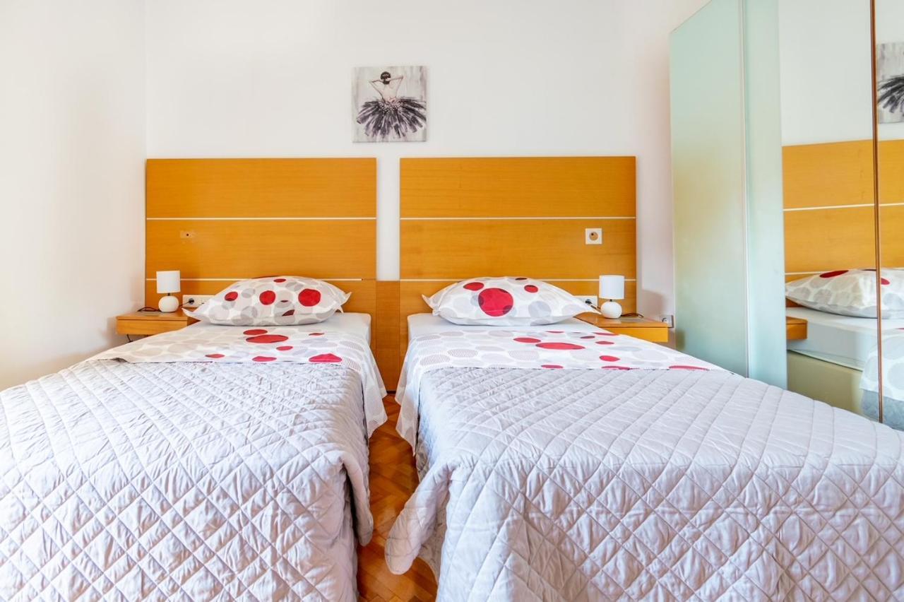 City Apartment 4 & 6 Makarska Exterior photo